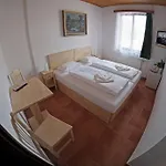 Hotel Kreta Kutna Hora