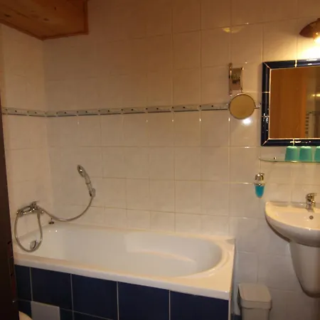 Kreta 3* Kutná Hora