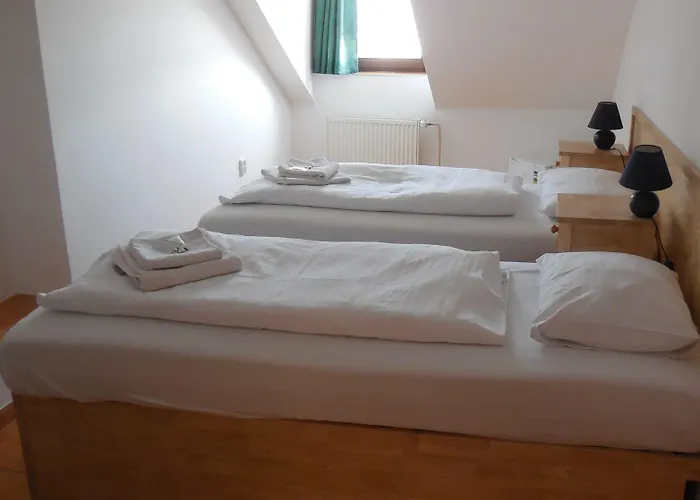 Hotel Kreta Kutna Hora